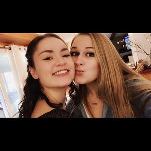 Meet your Posher, Kelly